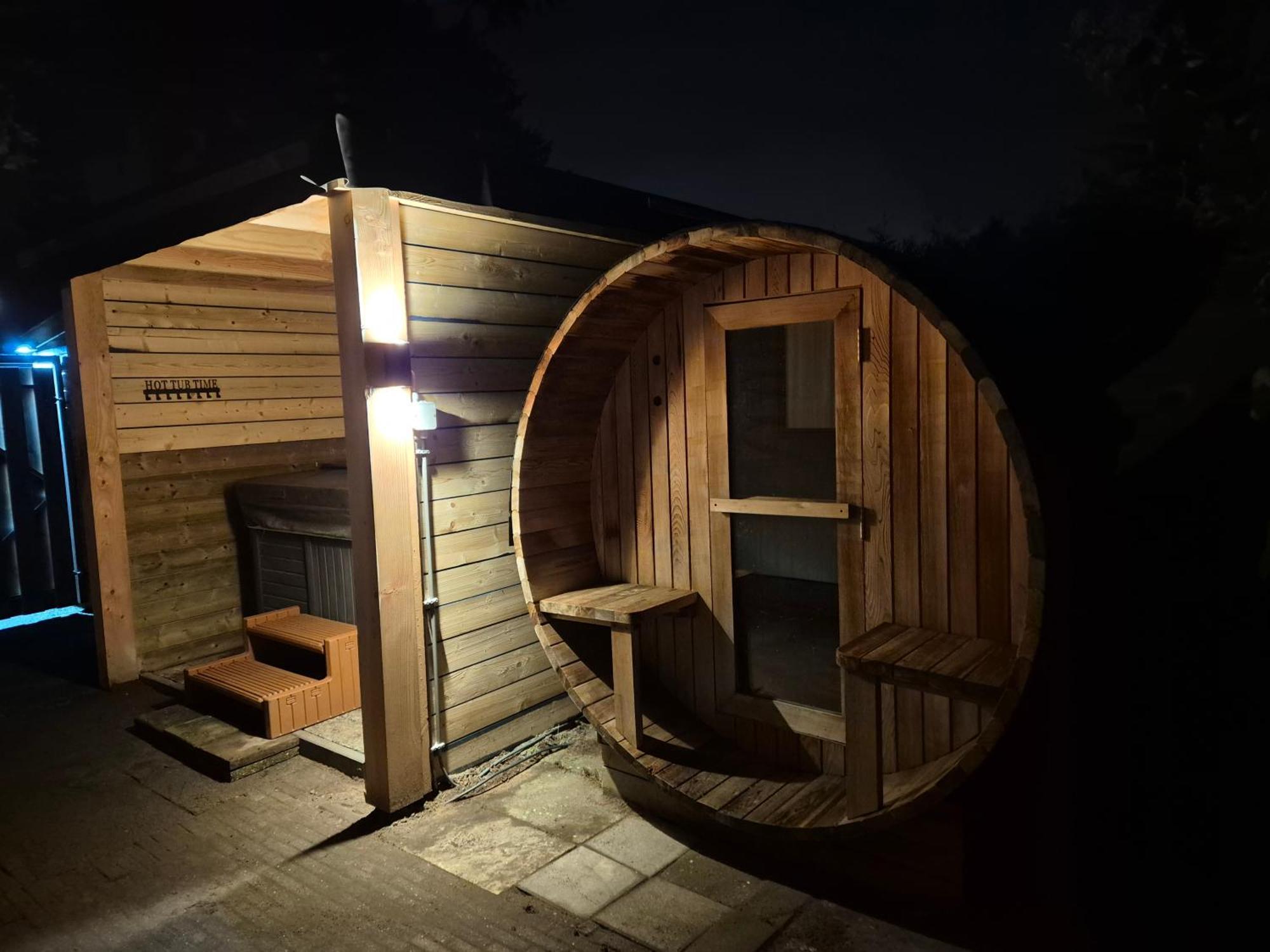 Luxe Boshuisje Met Prive Wellness & Jacuzzi Op De Veluwe Эрмело Экстерьер фото